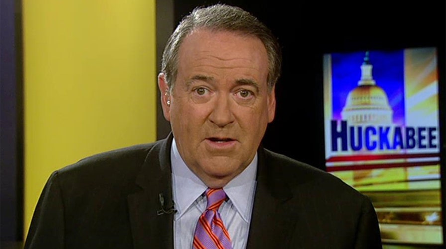Huckabee: Judicial supremacy trampling the Constitution