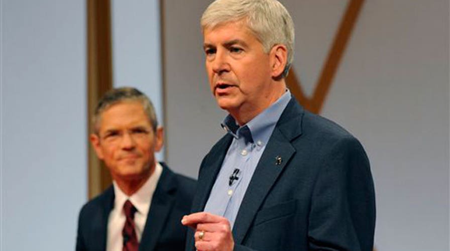 Mich. poll shows Gov. Snyder pulling ahead of Dem. opponent
