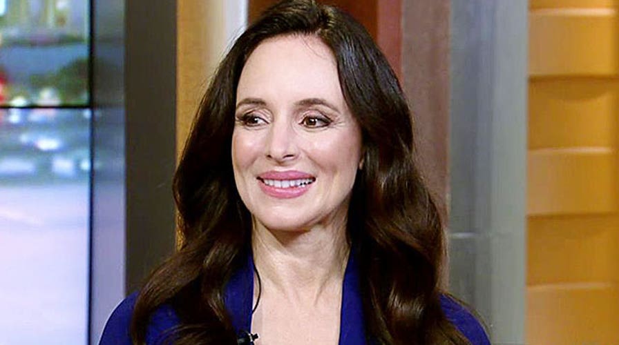 Stowe talks 'Revenge,' multiple sclerosis awareness