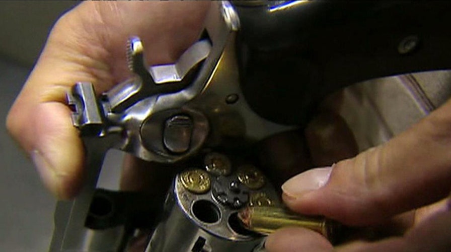 Iowa lawmakers debate allowing the blind to carry guns