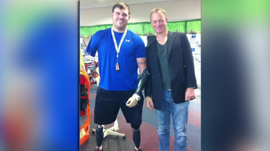 Gary Sinise gives freedom back to 'freedom providers'