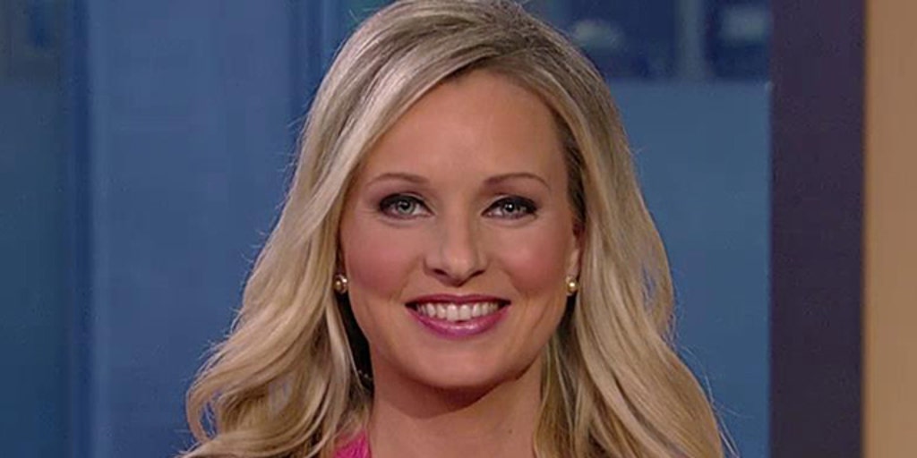 sandra smith of fox news