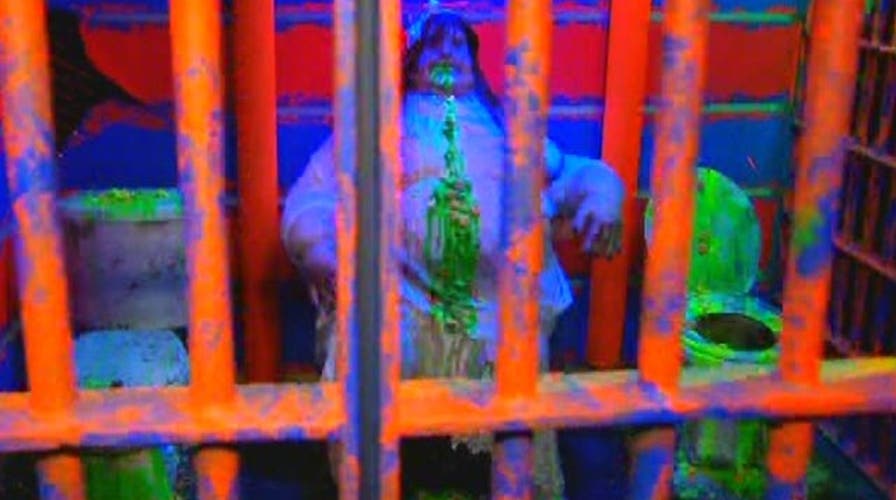 Slash's sneak peek at Halloween Horror Nights Maze