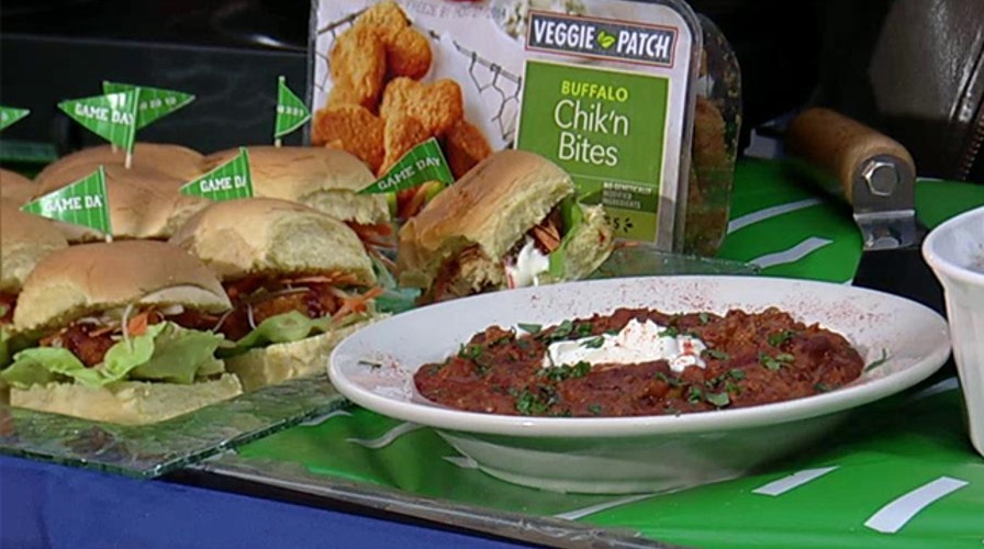 Tailgating twists: Options for carnivores and vegetarians