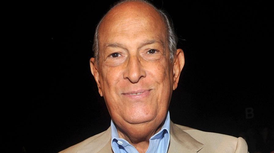 Fashion designer Oscar de la Renta dies at age 82