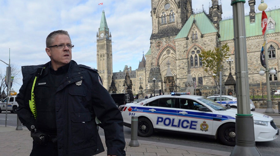 Canadian officials: Ottawa gunman acted alone in terror plot