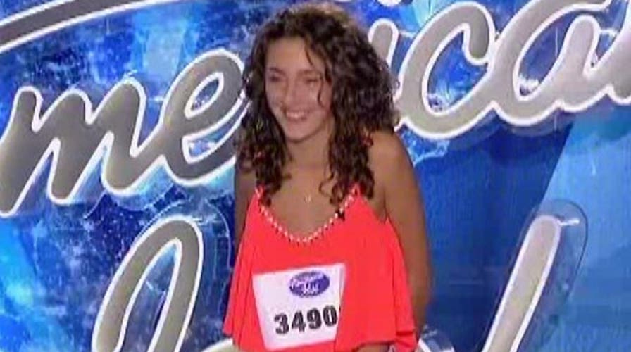 'Idol' hopefuls line up in Hollywood