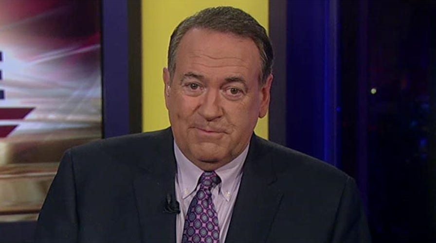 Huckabee: Why don’t we help people get to a maximum wage?
