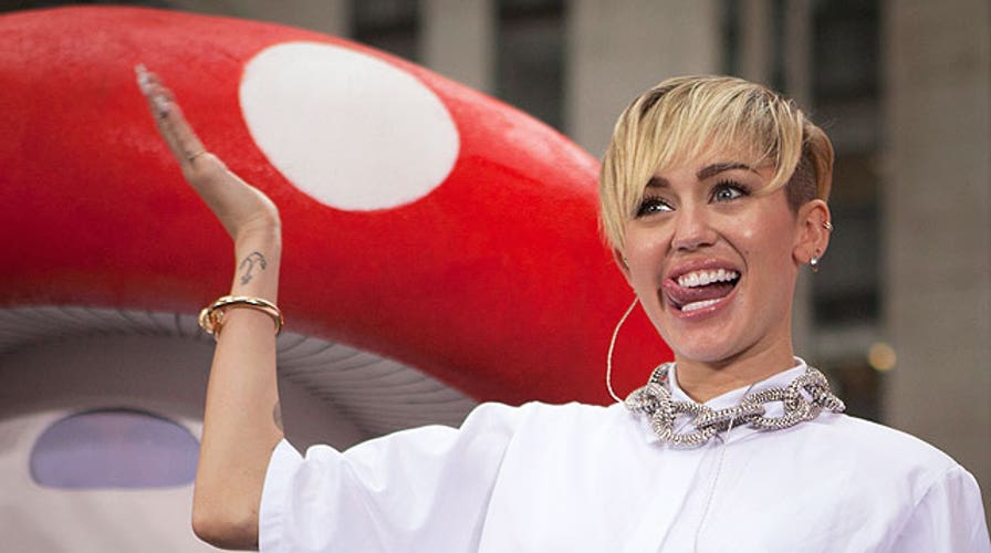 Miley Cyrus designs new wild & wacky website