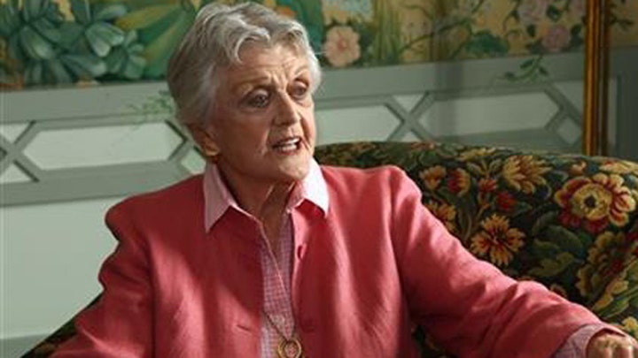 Angela Lansbury: 'Murder, She Wrote' remake a 'mistake'