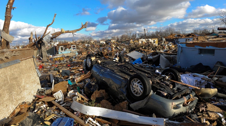 At least 6 killed as tornadoes sweep across Midwest 