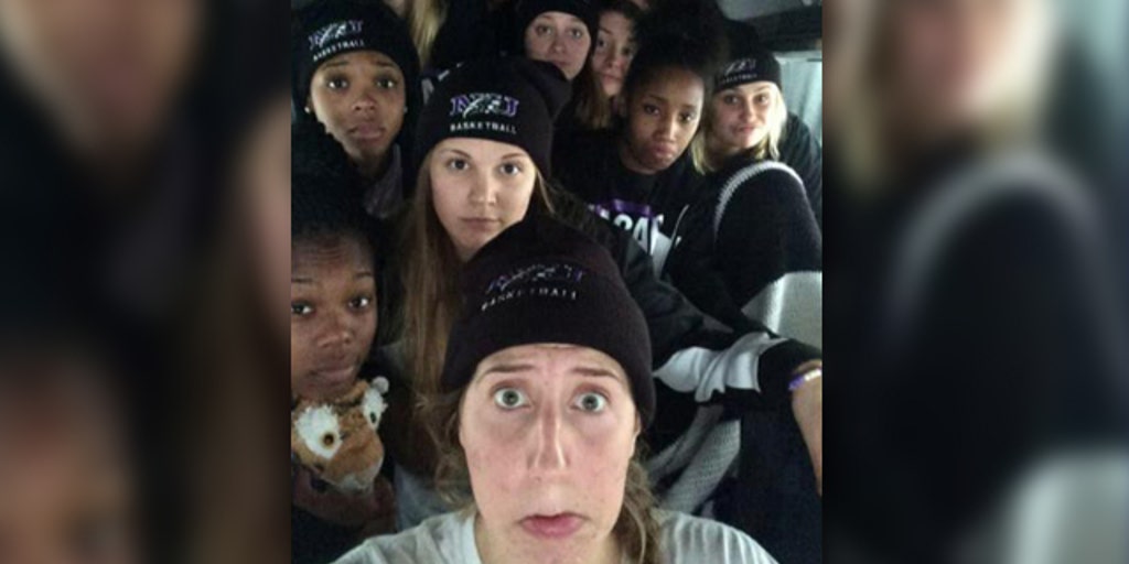 Niagara University Women S Basketball Team Stranded For Nearly 30