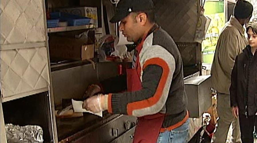 Effort to make New York street cart food safer