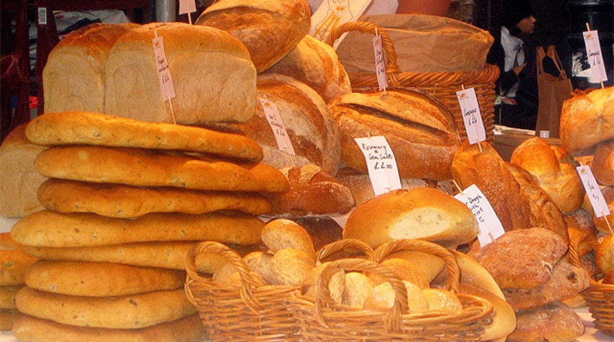 Report: Carbs more harmful than saturated fats