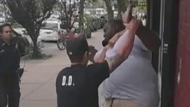 NYC grand jury does not indict officer in chokehold death