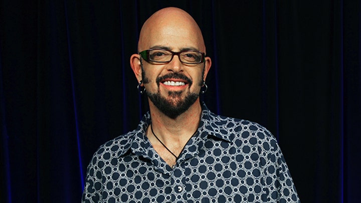Jackson Galaxy Shares Tips For 'Catifying' Your Home