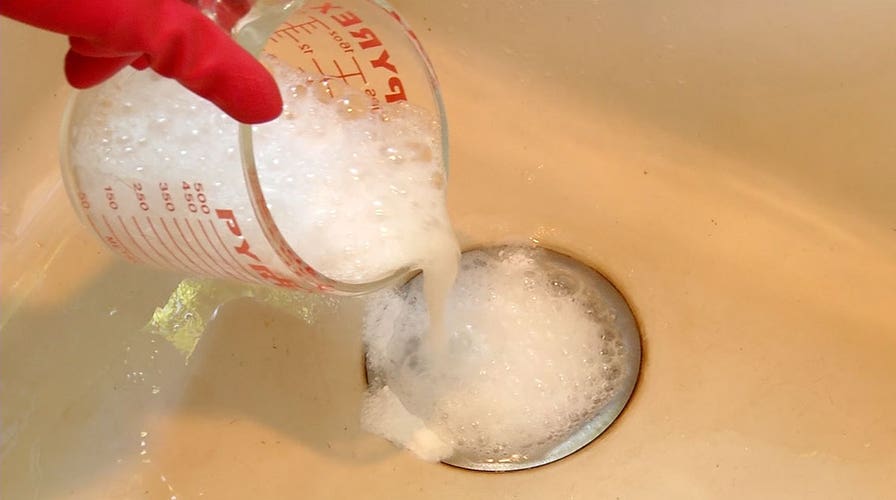 The Correct Way to Unclog a Drain With Vinegar and Baking Soda