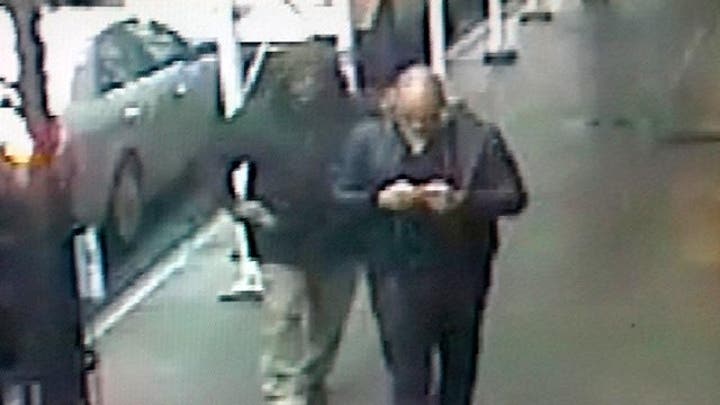 Police release images of gunman in Manhattan shooting