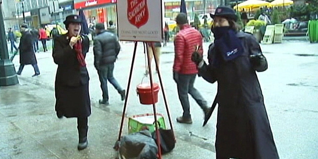Salvation Army bell ringers take it to the next level Fox News Video