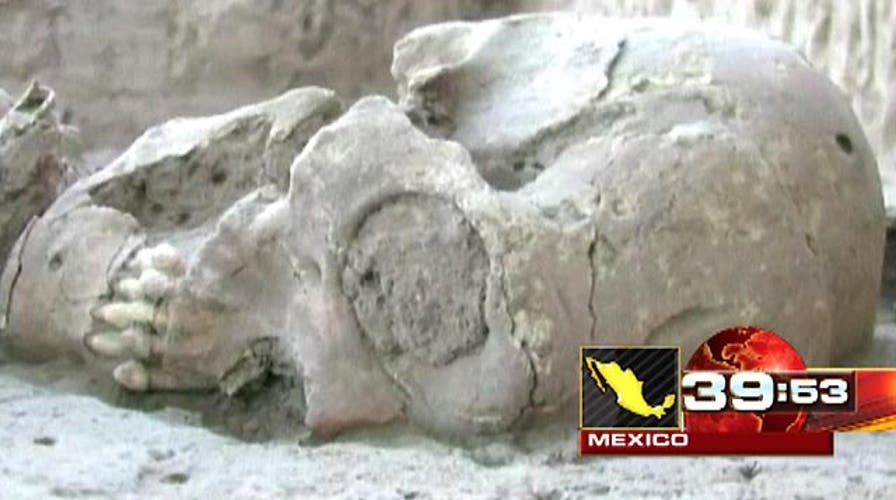 Around the World: Dozen misshaped skulls found in Mexico