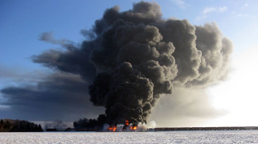 Train derailment causes N.D. town evacuation