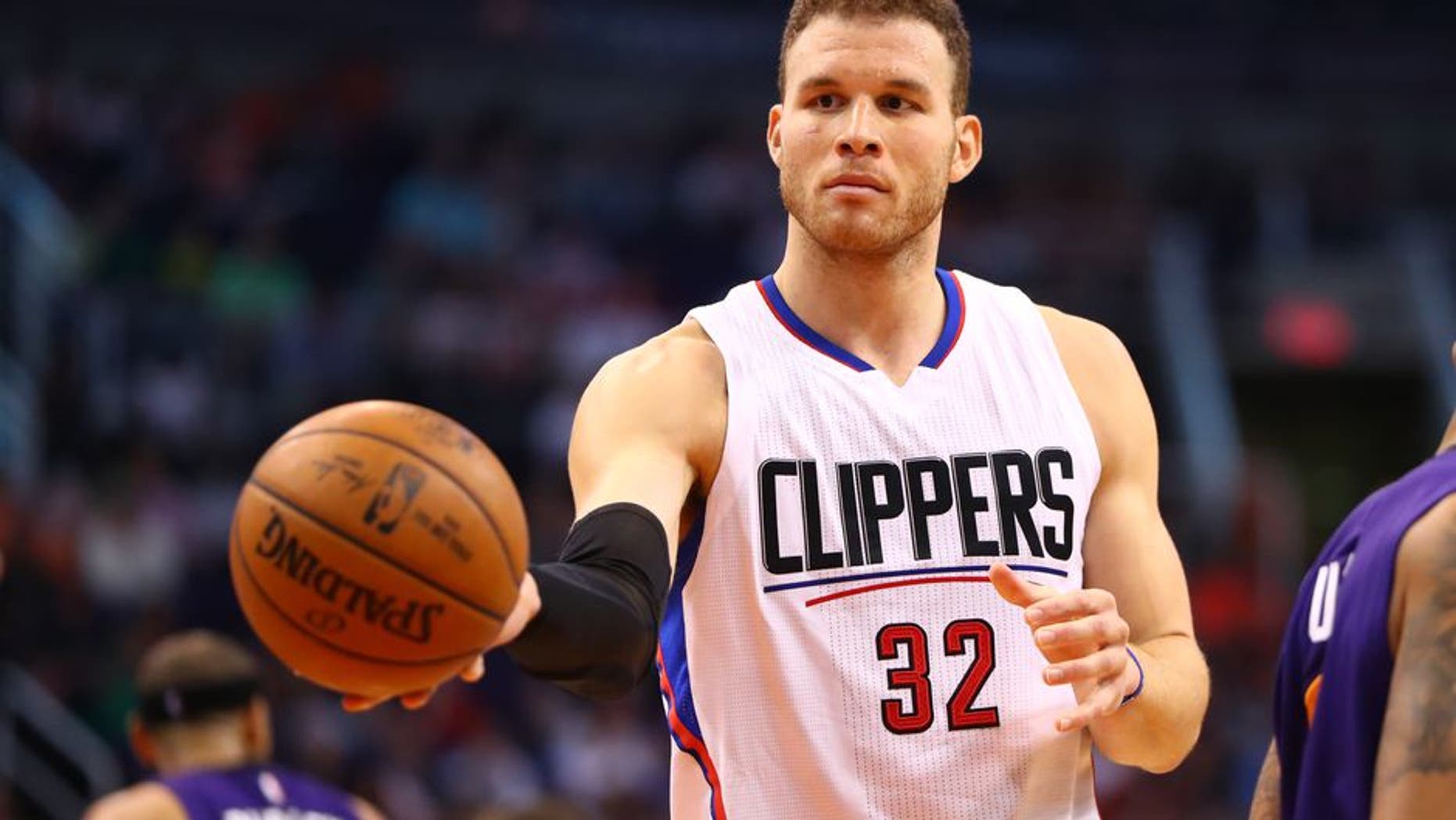 Mar 30, 2017; Phoenix, AZ, USA; Los Angeles Clippers forward Blake Griffin (32) against the Phoenix Suns at Talking Stick Resort Arena. The Clippers defeated the Suns 124-118. Mandatory Credit: Mark J. Rebilas-USA TODAY Sports