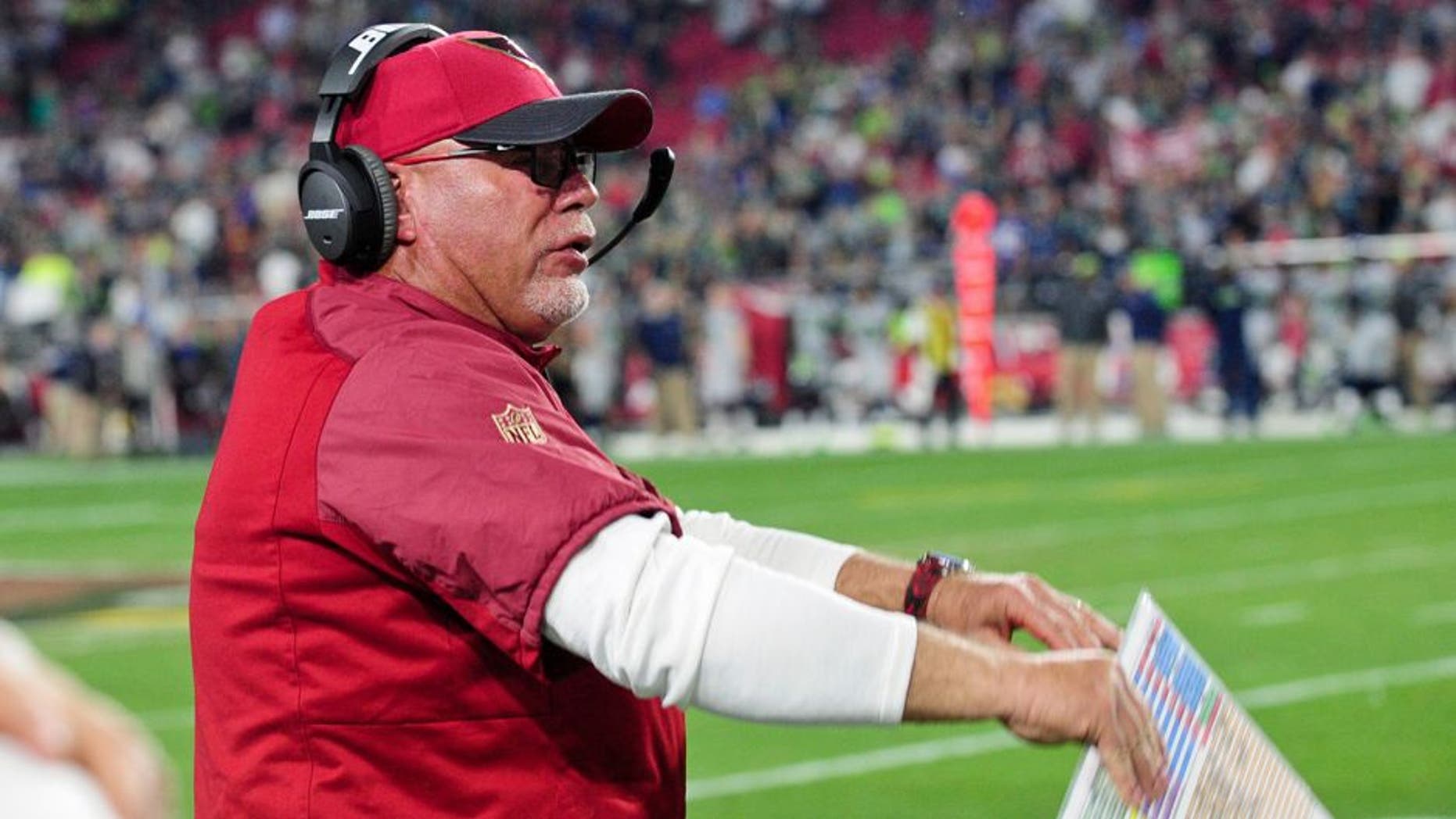 Jan 3, 2016; Glendale, AZ, USA; Arizona Cardinals head coach Bruce Arians reacts during the second half against the Seattle Seahawks at University of Phoenix Stadium. Mandatory Credit: Matt Kartozian-USA TODAY Sports
