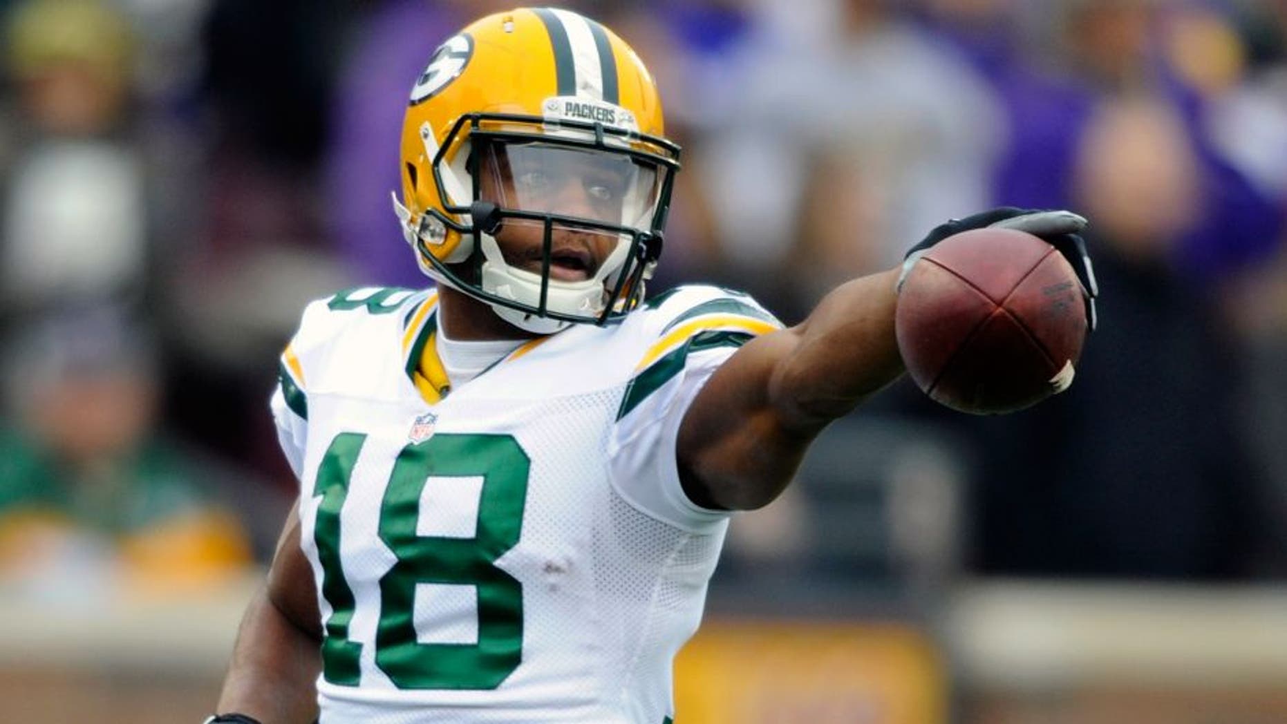 MINNEAPOLIS, MN - NOVEMBER 23: Randall Cobb #18 of the Green Bay Packers celebrates a play against the Minnesota Vikings during the first quarter of the game on November 23, 2014 at TCF Bank Stadium in Minneapolis, Minnesota. The Packers defeated the Vikings 24-21. (Photo by Hannah Foslien/Getty Images)