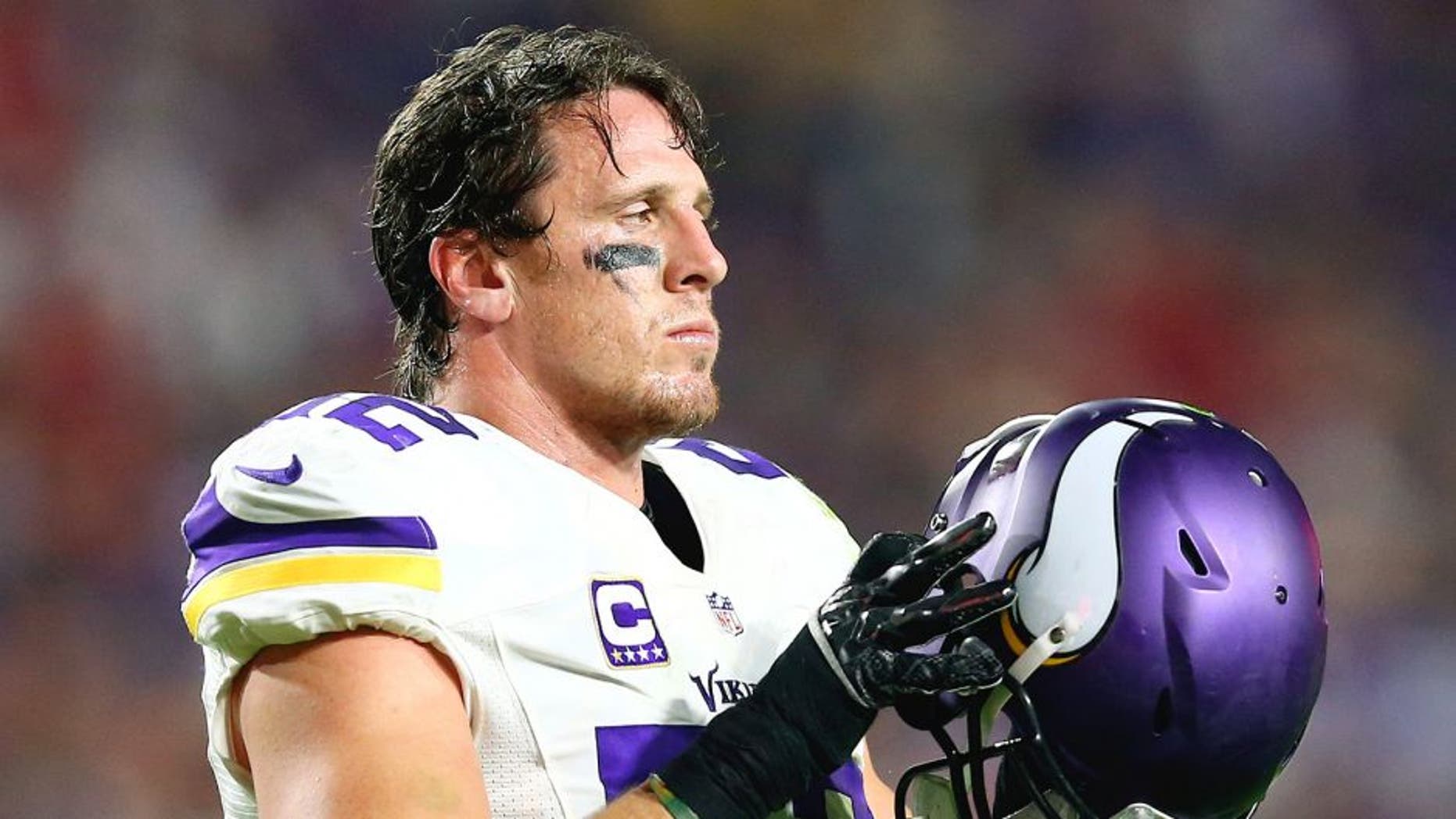 Dec 10, 2015; Glendale, AZ, USA; Minnesota Vikings linebacker Chad Greenway (52) against the Arizona Cardinals at University of Phoenix Stadium. The Cardinals defeated the Vikings 23-20. Mandatory Credit: Mark J. Rebilas-USA TODAY Sports