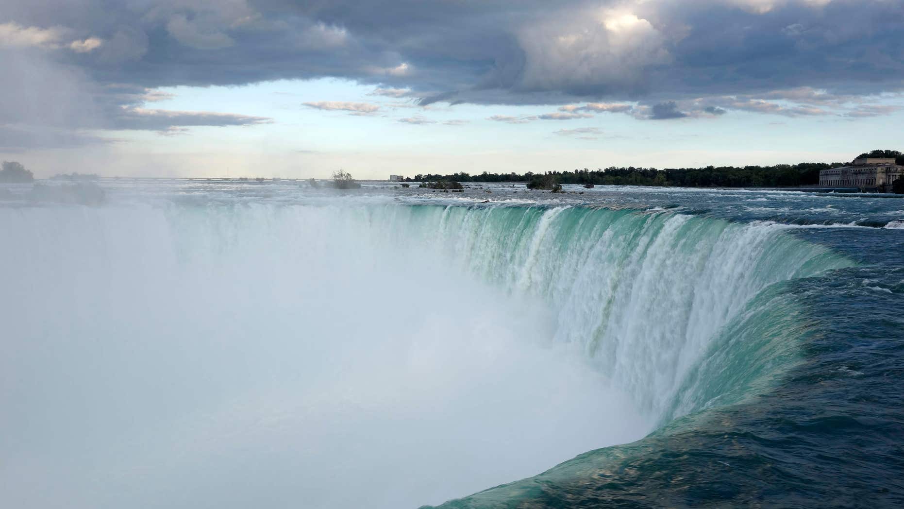 Aug. 21, 2015: A general view taken from the Canadian side shows the Horseshoe Falls in Niagara from the Canadian side in Niagara Falls, Ontario.
