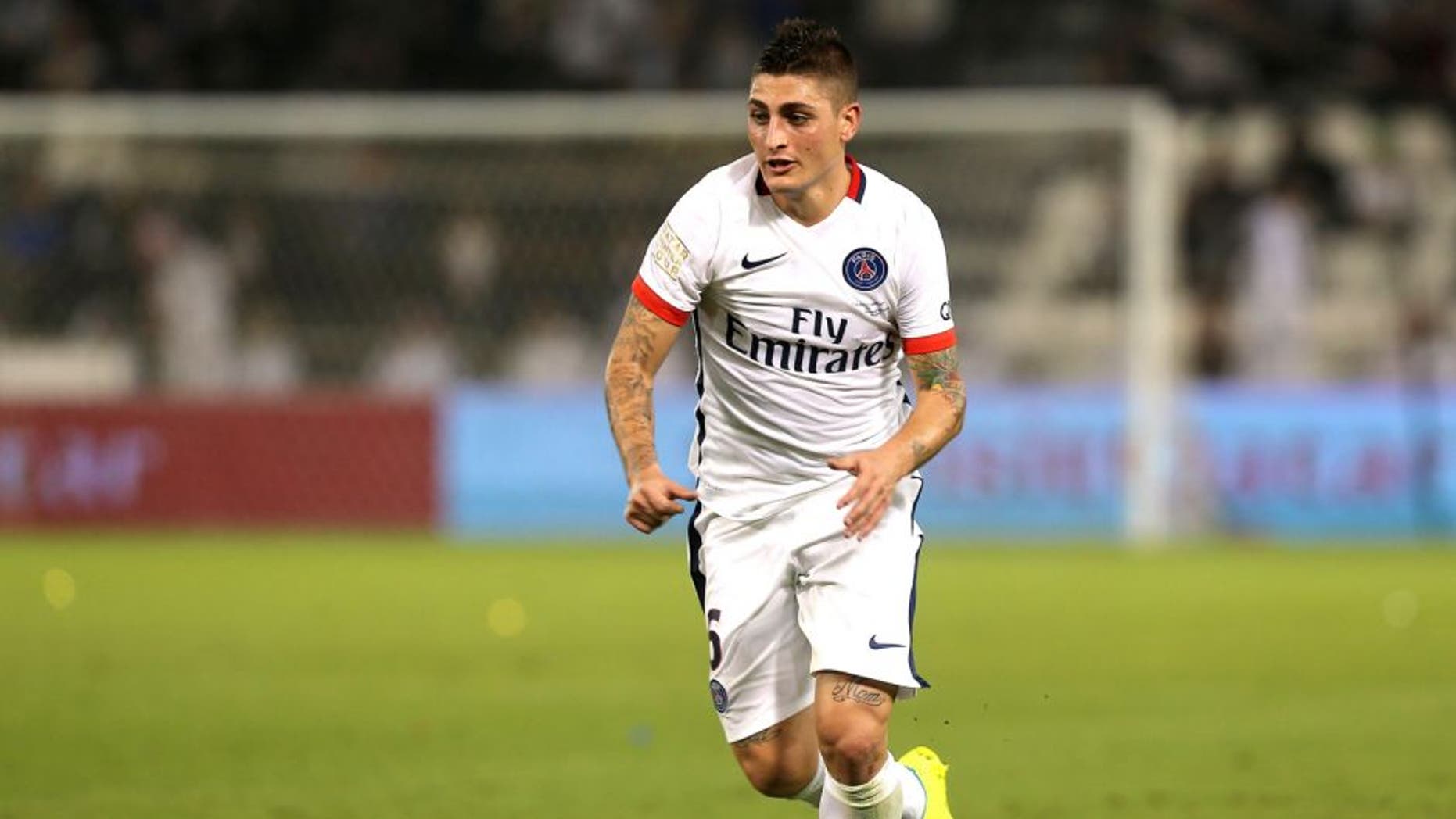Paris Saint-Germain (PSG)'s Italian midfielder Marco Verratti controls the ball during the friendly football match between PSG and Inter Milan at Jassim Bin Hamad Stadium in the Qatari capital Doha, on December 30, 2015. AFP PHOTO / KARIM JAAFAR / AFP / KARIM JAAFAR (Photo credit should read KARIM JAAFAR/AFP/Getty Images)