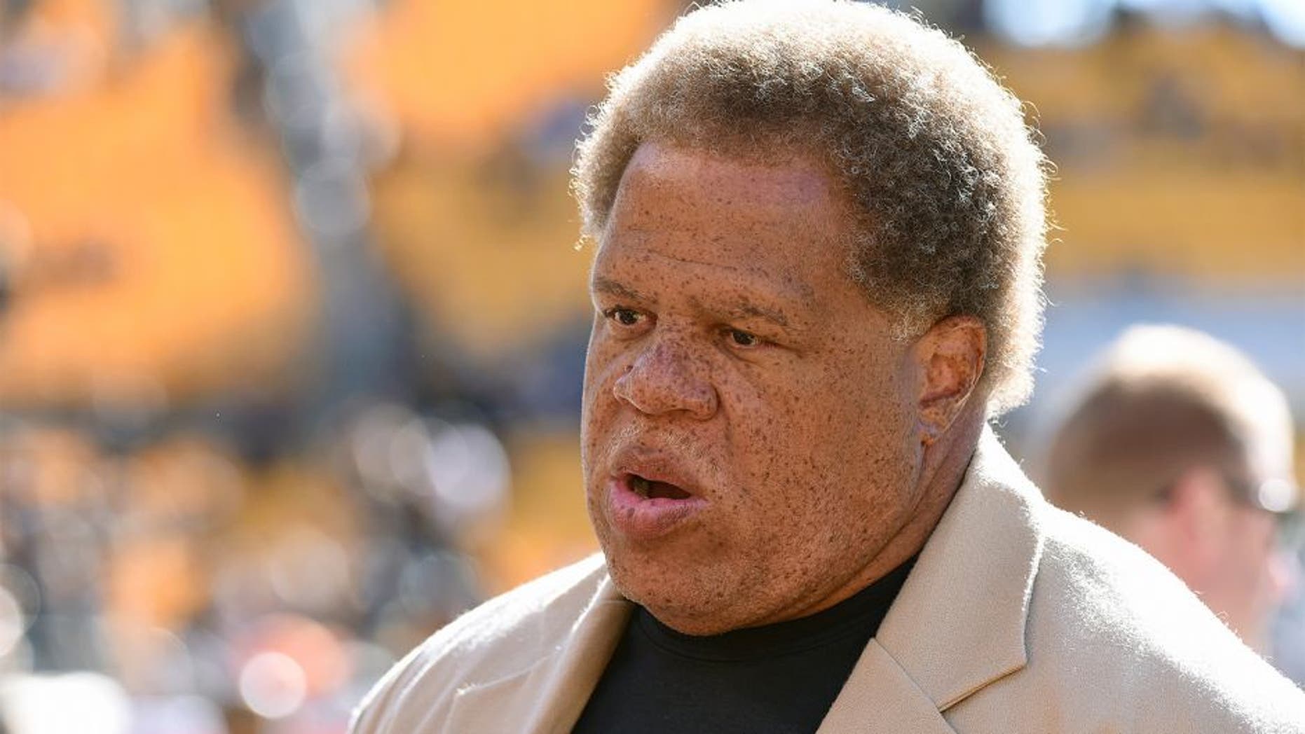 PITTSBURGH, PA - NOVEMBER 8: General manager Reggie McKenzie of the Oakland Raiders looks on from the sideline before a game against the Pittsburgh Steelers at Heinz Field on November 8, 2015 in Pittsburgh, Pennsylvania. The Steelers defeated the Raiders 38-35. (Photo by George Gojkovich/Getty Images)