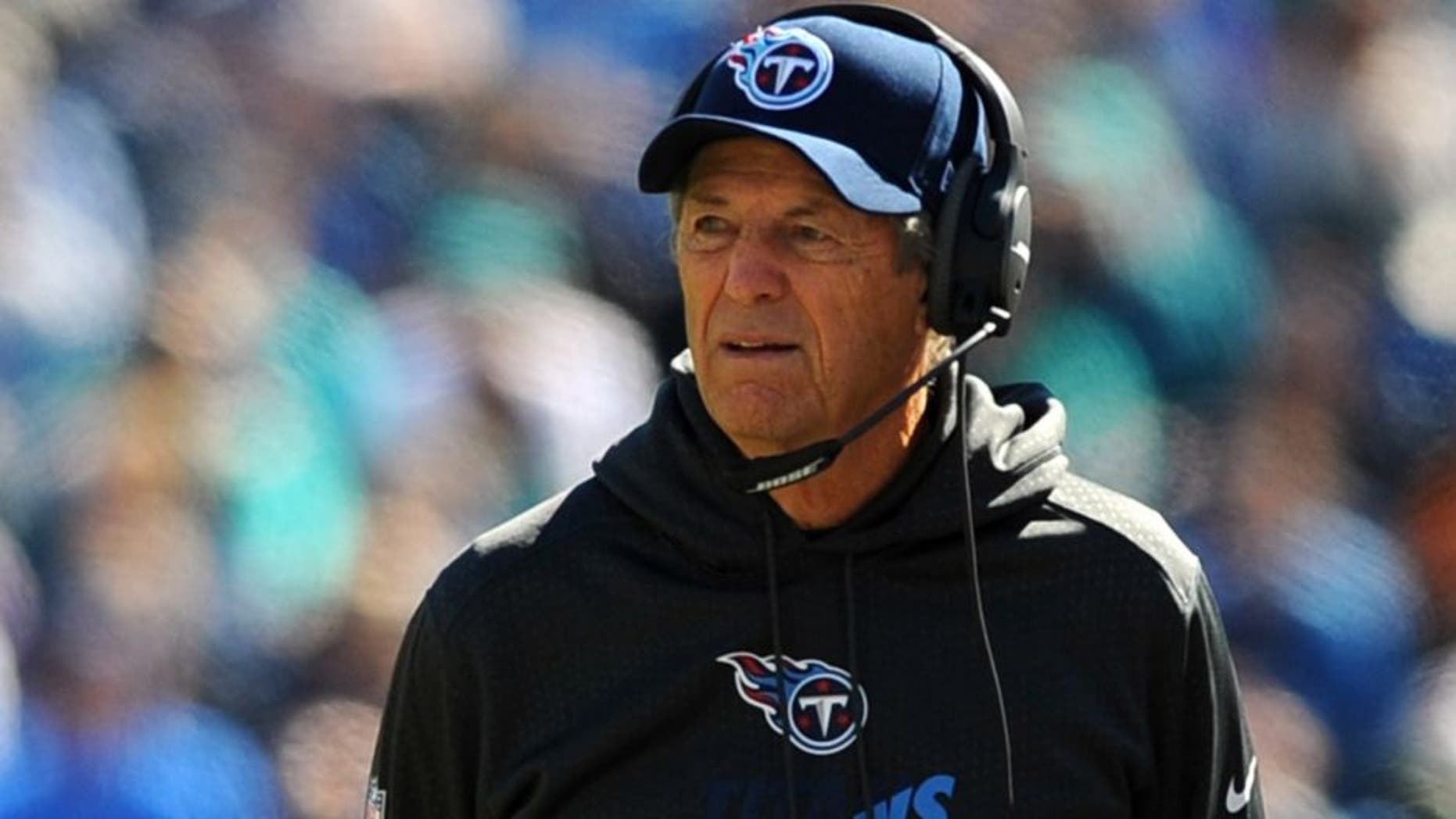 Oct 18, 2015; Nashville, TN, USA; Tennessee Titans assistant head coach Dick LeBeau during the first half against the Miami Dolphins at Nissan Stadium. Mandatory Credit: Christopher Hanewinckel-USA TODAY Sports