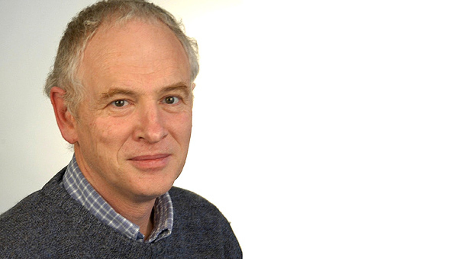 Professor Phil Jones asked a colleague to delete e-mails relating to a report by the U.N.'s Intergovernmental Panel on Climate Change.