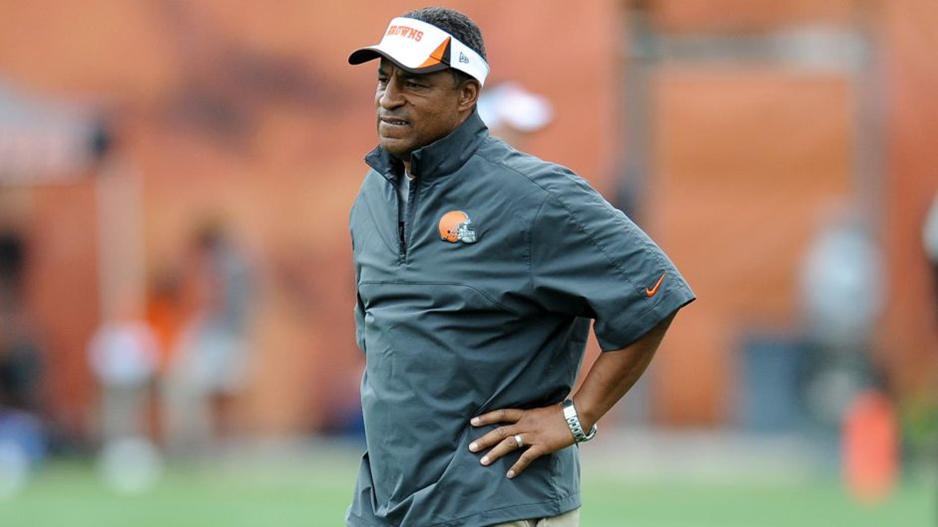 BEREA, OHIO - JULY 29, 2013: Defensive coordinator Ray Horton of the Cleveland Browns stands on the field during practice at the Cleveland Browns Headquarters in Berea, Ohio on July 29, 2013. (Photo by David Dermer/Diamond Images/Getty Images)
