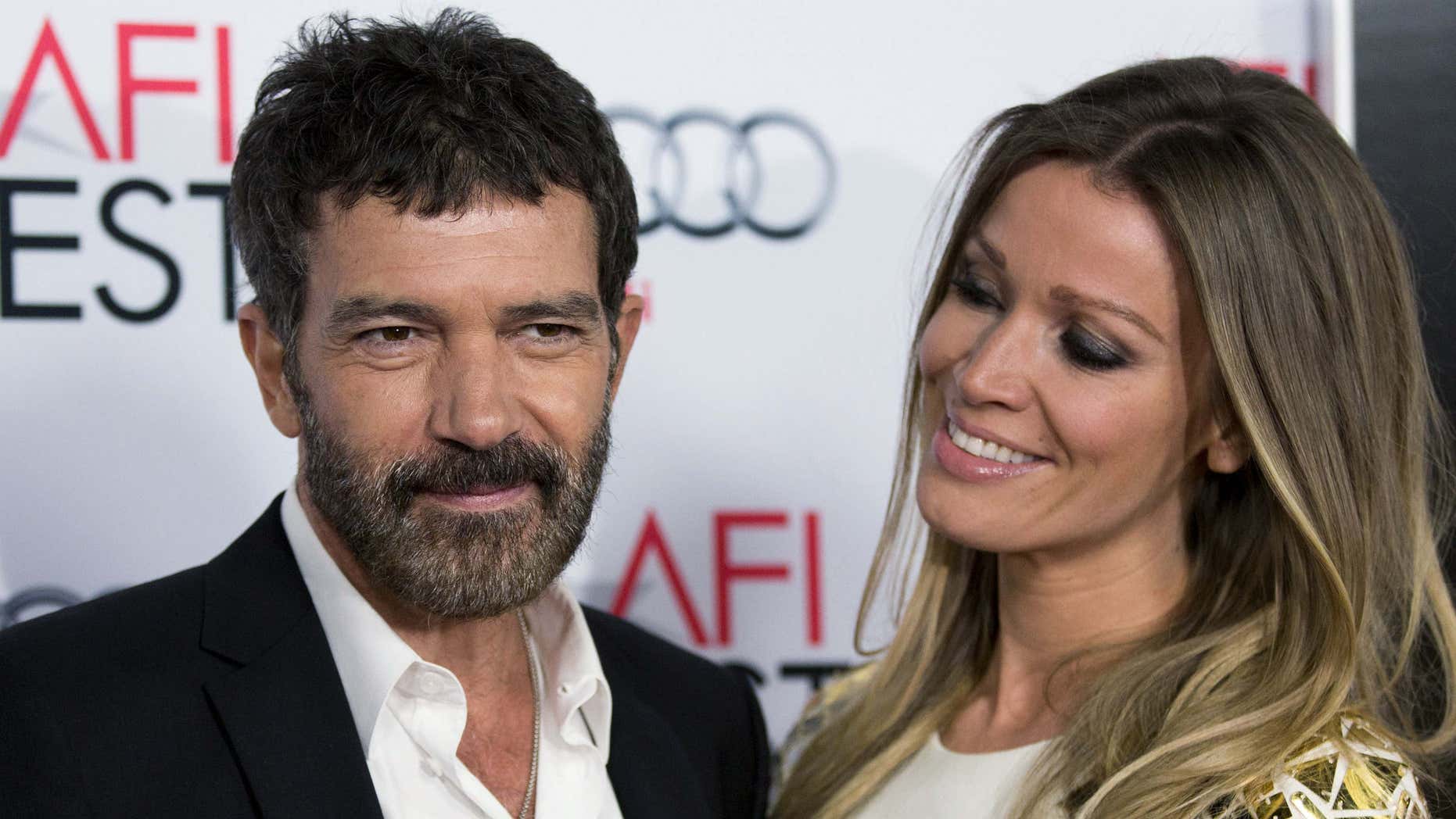 Antonio Banderas hospitalized after experiencing 'agonizing chest pains' | Fox News