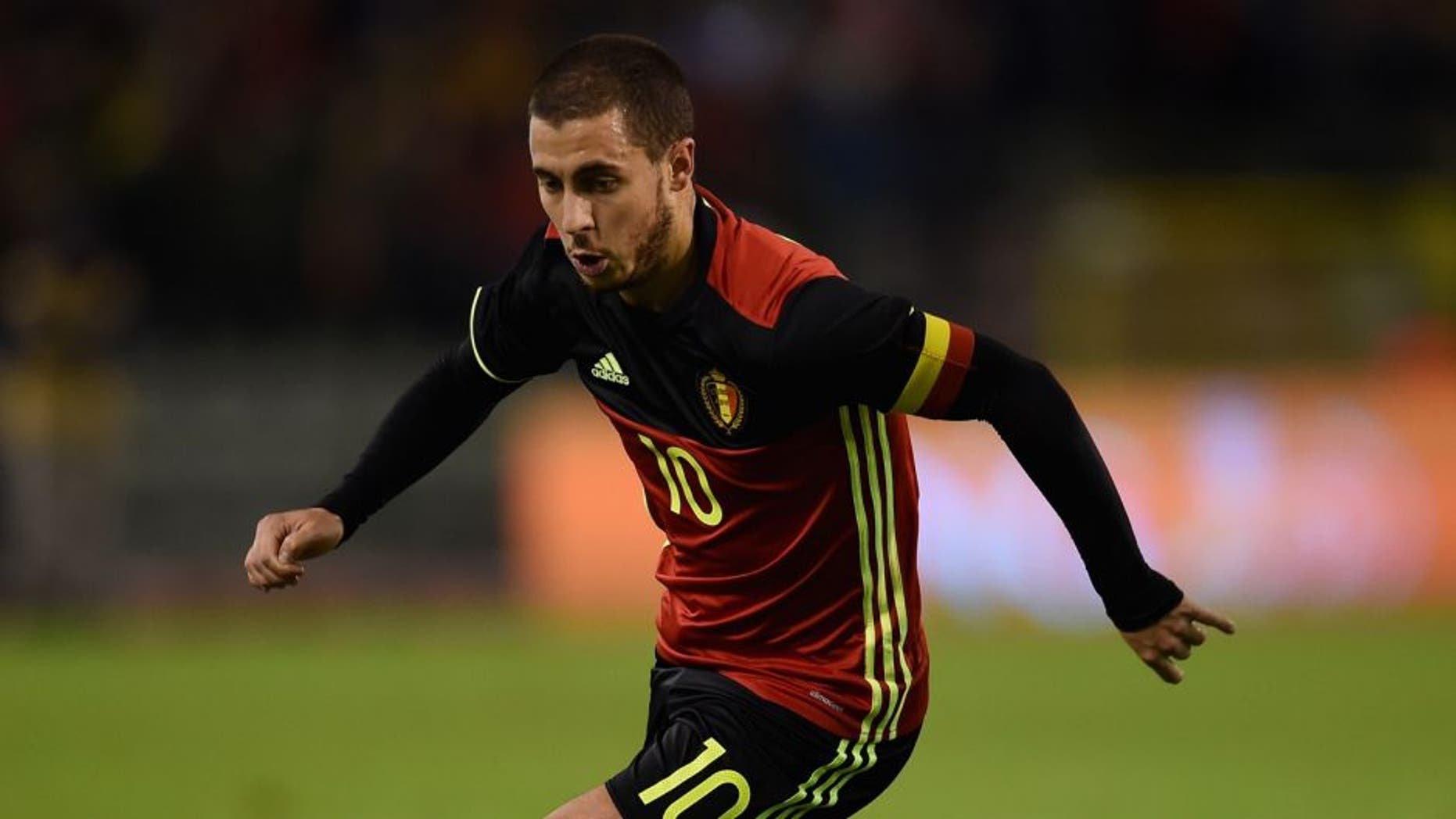 BRUSSELS, BELGIUM - NOVEMBER 13: Eden Hazard of Belgium in action during the international friendly match between Belgium and Italy at King Baudouin Stadium on November 13, 2015 in Brussels, Belgium. (Photo by Claudio Villa/Getty Images)