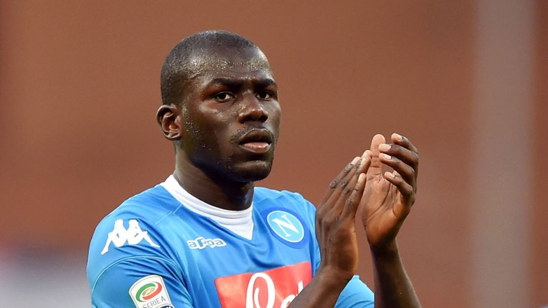 GENOA, ITALY - NOVEMBER 01: Kalidou Koulibaly of Napoli in action during the Serie A match between Genoa CFC and SSC Napoli at Stadio Luigi Ferraris on November 1, 2015 in Genoa, Italy. (Photo by Francesco Pecoraro/Getty Images)