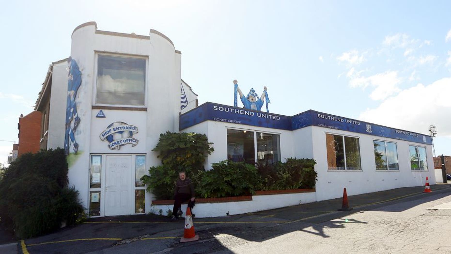 SOUTHEND, ENGLAND - SEPTEMBER 12: General view of the stadium before the Sky Bet League One match between Southend United and Shrewsbury Town at Roots Hall on September 12, 2015 in Southend, England. (Photo by Catherine Ivill - AMA/Getty Images)