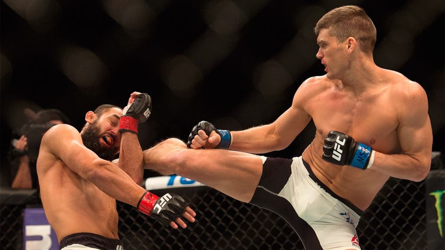 LAS VEGAS, NEVADA - FEBRUARY 06: (R-L) Stephen Thompson kicks Johny Hendricks in their welterweight bout during the UFC Fight Night Las Vegas: Hendricks vs Thompson event inside MGM Grand Garden Arena on February 6, 2016 in Las Vegas Nevada. (Photo by Brandon Magnus/Zuffa LLC/Zuffa LLC via Getty Images)