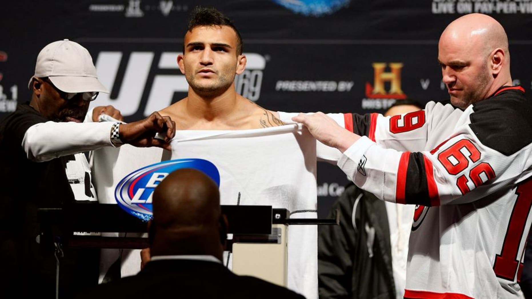 NEWARK, NJ - JANUARY 31: John Lineker fails to make weight during the UFC 169 weigh-in at the Prudential Center on January 31, 2014 in Newark, New Jersey. (Photo by Josh Hedges/Zuffa LLC/Zuffa LLC via Getty Images)