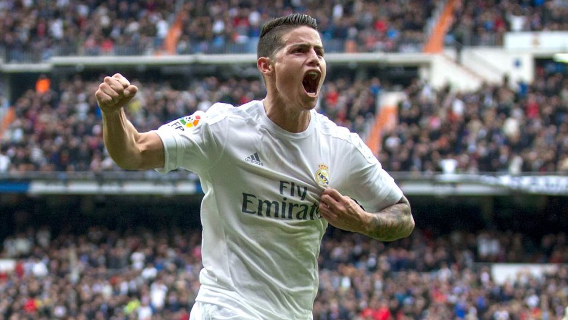 MADRID, SPAIN - FEBRUARY 13: James Rodriguez of Real Madrid CF celebrates scoring their second goal during the La Liga match between Real Madrid CF and Athletic Club at Estadio Santiago Bernabeu on February 13, 2016 in Madrid, Spain. (Photo by Gonzalo Arroyo Moreno/Getty Images)