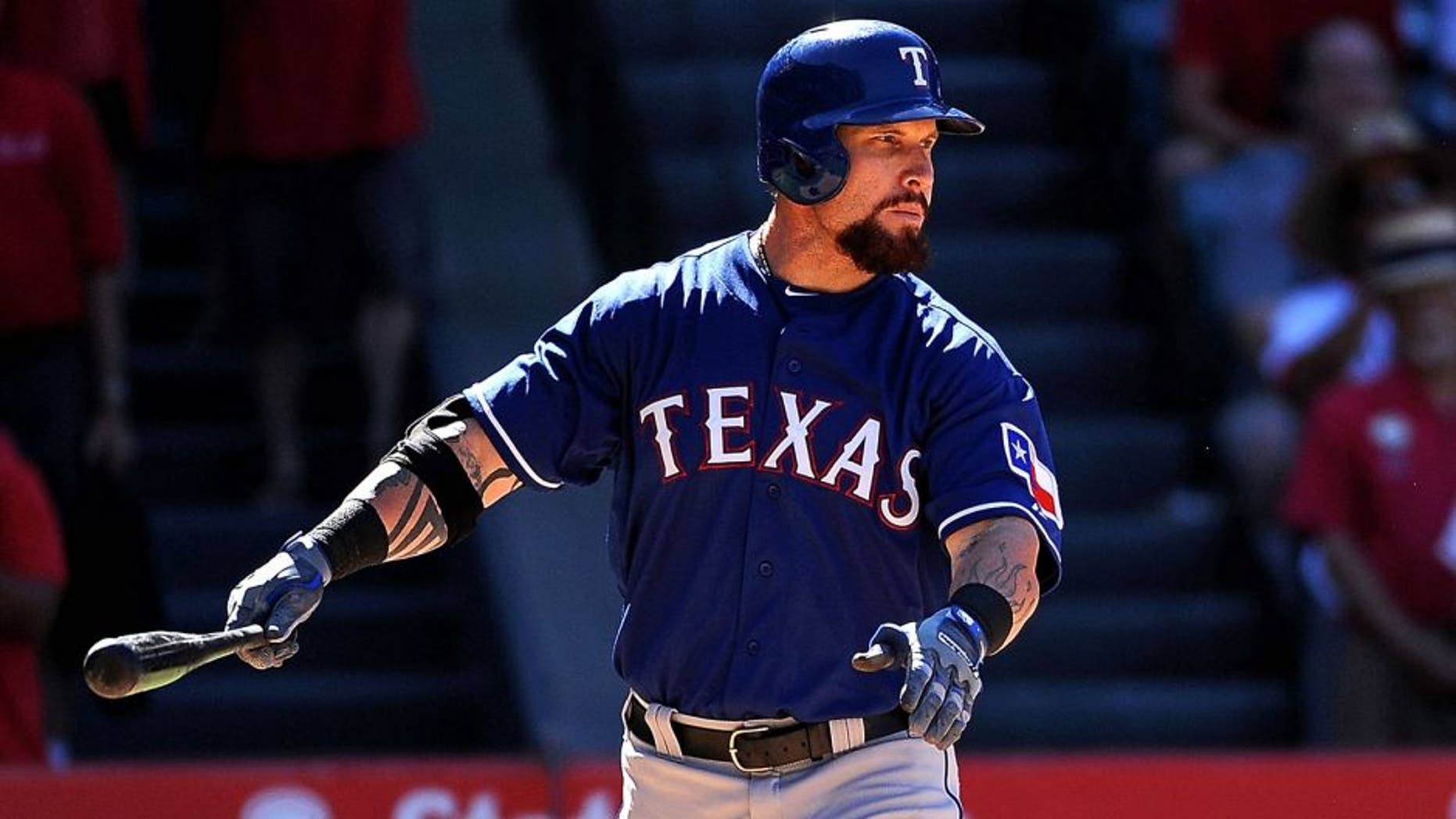 ANAHEIM, CA - JULY 26: Josh Hamilton #32 of the Texas Rangers bats during a game against the Los Angeles Angels of Anaheim at Angel Stadium of Anaheim on July 26, 2015 in Anaheim, California. (Photo by Jonathan Moore/Getty Images)