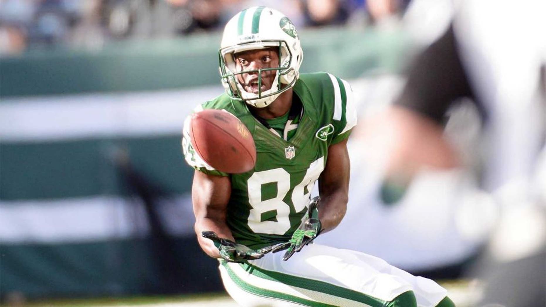 Sep 22, 2013; East Rutherford, NJ, USA; New York Jets wide receiver Stephen Hill (84) catches a pass against the Buffalo Bills at MetLife Stadium. Mandatory Credit: Robert Deutsch-USA TODAY Sports