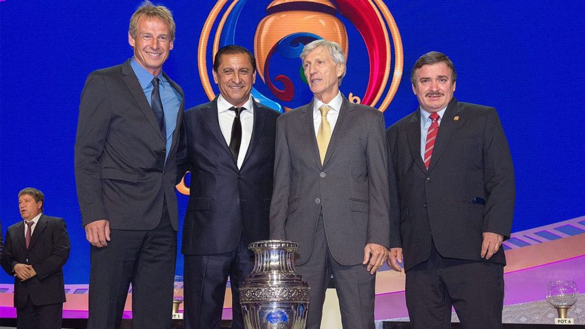Photo during the draw for the Copa America 2016 Centenary held and the theater Hammerstein Ballroom in Manhattan, New York, USA. Foto durante el sorteo de la Copa America Centenario 2016, celebrado en el teatro Hammerstein Ballroom en Manhattan, Nueva York, Estados Unidos, en la foto: (i-d), Jurgen Klinsmann Director Tecnico de Estados Unidos, Ramon Angel Diaz Director Tecnico de Paraguay, Jose Nestor Pekerman Director Tecnico de Colombia y Oscar Ramirez Director Tecnico de Costa Rica 21/02/2016/MEXSPORT/David Leah