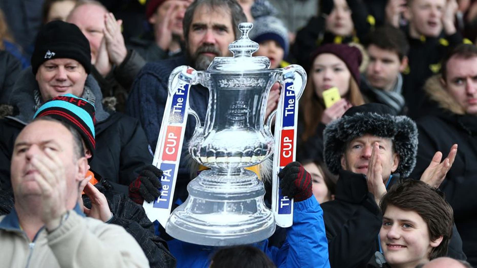OXFORD, ENGLAND - JANUARY 10: General view of a cardboard FA Cup trophy during The Emirates FA Cup match between Oxford United and Swansea City at Kassam Stadium on January 10, 2016 in Oxford, England. (Photo by Catherine Ivill - AMA/Getty Images)