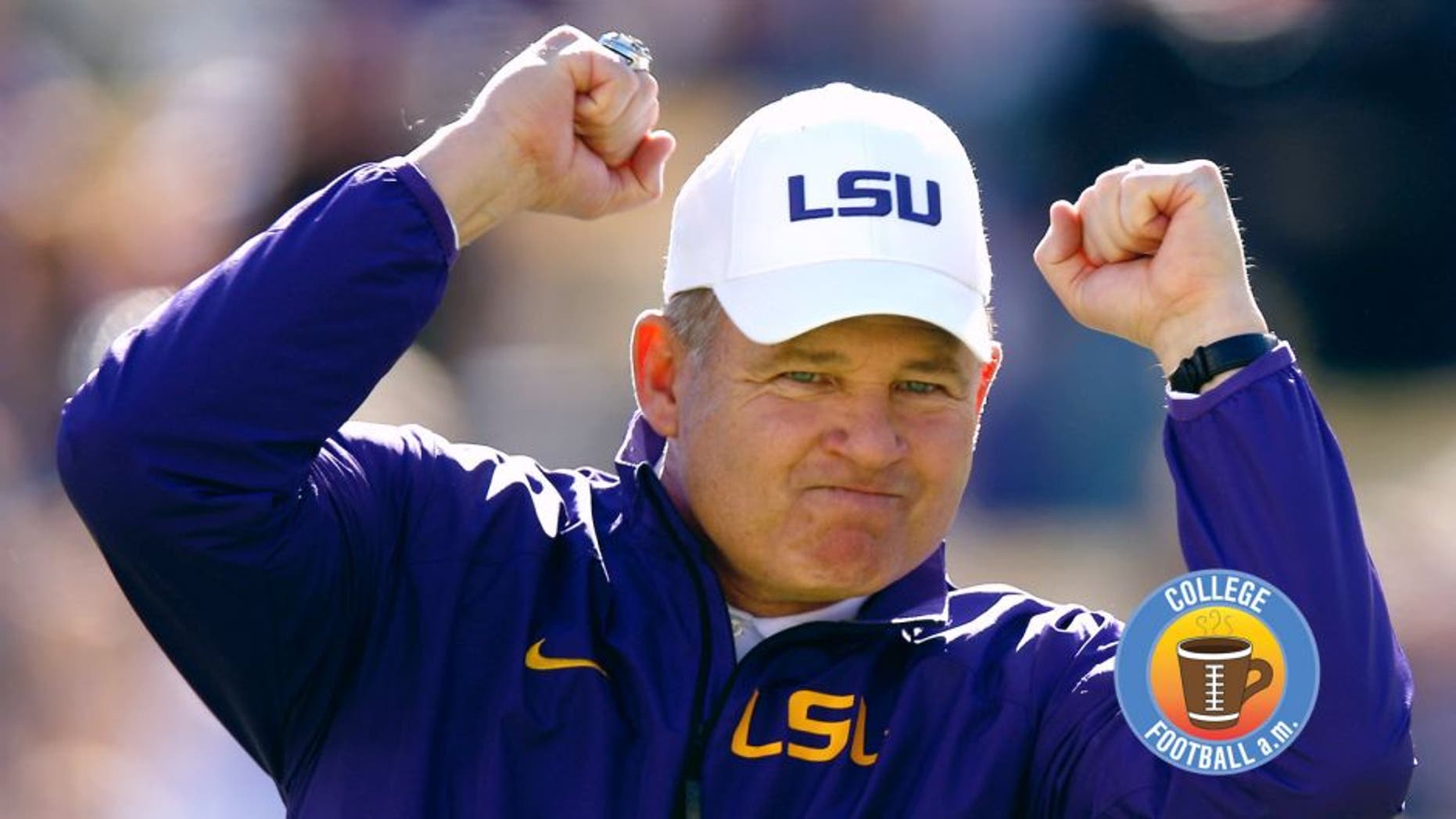 BATON ROUGE, LA - NOVEMBER 29: Head coach Les Miles of the LSU Tigers reacts during pre game before playing the Arkansas Razorbacks at Tiger Stadium on November 29, 2013 in Baton Rouge, Louisiana. (Photo by Chris Graythen/Getty Images)