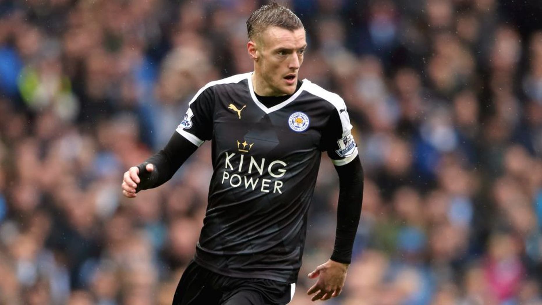 MANCHESTER, ENGLAND - FEBRUARY 06: Jamie Vardy of Leicester City during the Barclays Premier League match between Manchester City and Leicester City at the Etihad Stadium on February 06, 2016 in Manchester, England. (Photo by Matthew Ashton - AMA/Getty Images)