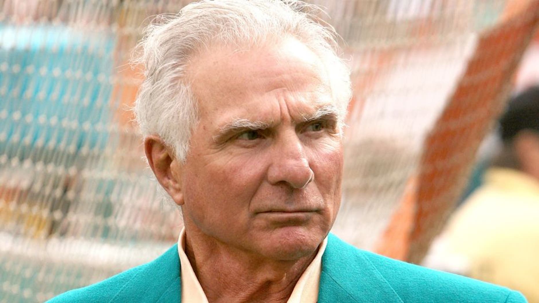 MIAMI - JANUARY 03: Fformer Miami Dolphins player Nick Buoniconti stands on the sidelines before the Dolphins face the Pittsburgh Steelers at Land Shark Stadium on January 3, 2010 in Miami, Florida. The Steelers defeated the Dolphins 30-24. (Photo by Doug Benc/Getty Images) *** Local Caption *** Nick Buoniconti