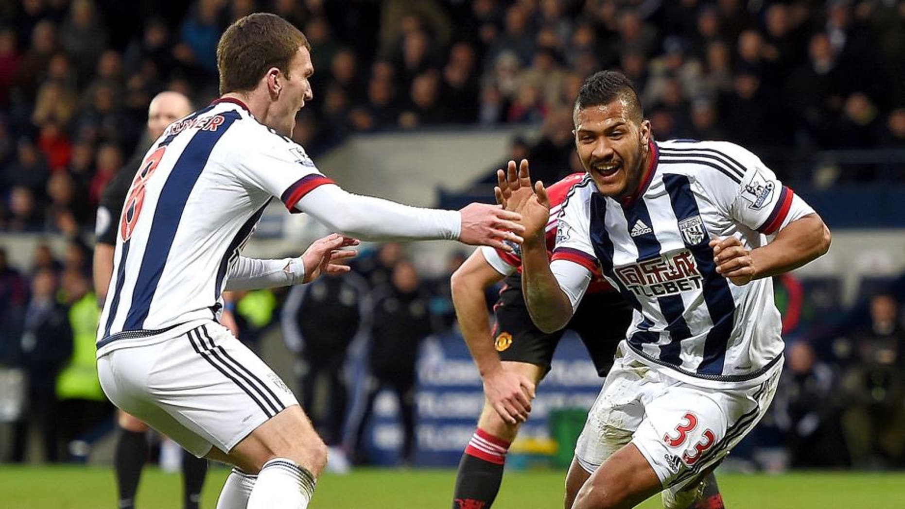 WEST BROMWICH, ENGLAND - MARCH 06: Salomon Rondon of West Bromwich Albion celebrates scoring the opening goal during the Barclays Premier League match between West Bromwich Albion and Manchester United at The Hawthorns on March 6, 2016 in West Bromwich, England. (Photo by Michael Regan/Getty Images)